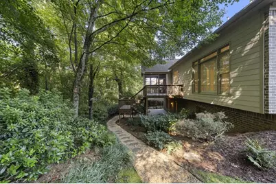 1003 Nottingham Lane NE, Brookhaven, GA 30319 - Photo 39