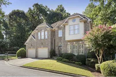 1003 Nottingham Lane NE, Brookhaven, GA 30319 - Photo 3