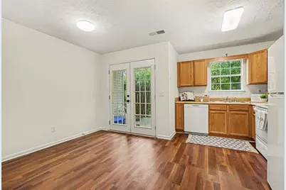 5955 Sherwood Trace, Lithonia, GA 30038 - Photo 9