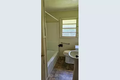 333 Henderson Street, Jackson, GA 30233 - Photo 9