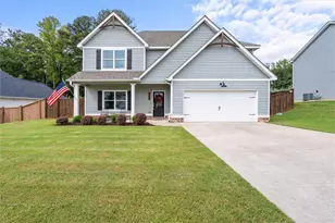 145 Springwood Dr, Carrollton, GA 30117 - Photo 1
