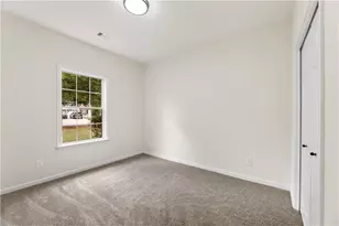5500 Arrowind Rd NW, Lilburn, GA 30047 - Photo 17