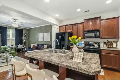 5137 Madeline Place #602, Stone Mountain, GA 30083 - Photo 5