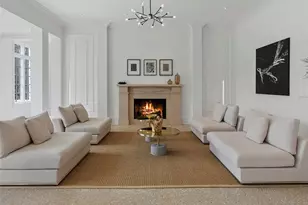 997 Davis Dr, Atlanta, GA 30327 - Photo 17
