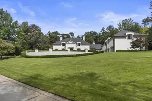 997 Davis Dr, Atlanta, GA 30327 - Photo 7