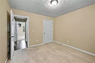 6010 Ambercrest Ct, Buford, GA 30518 - Photo 21