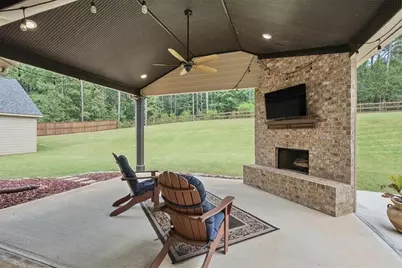 32 Meadow View Glen, Newnan, GA 30265 - Photo 19