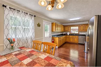 1042 Duke Drive, Conyers, GA 30013 - Photo 9