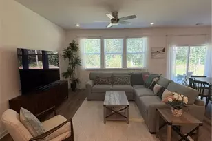 2833 Habibi Ct, Buford, GA 30519 - Photo 3