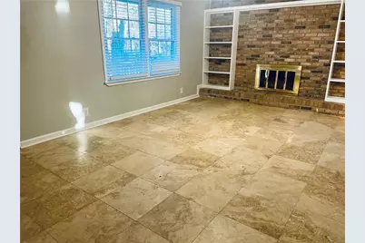 637 Rae Drive, Lawrenceville, GA 30044 - Photo 9
