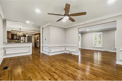 5309 W Bank Drive, Marietta, GA 30068 - Photo 5