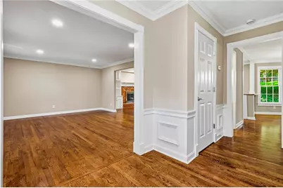 5309 W Bank Drive, Marietta, GA 30068 - Photo 15
