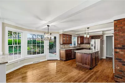 5309 W Bank Drive, Marietta, GA 30068 - Photo 9