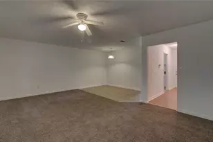 4749 Lost Colony Ct, Stone Mountain, GA 30088 - Photo 3