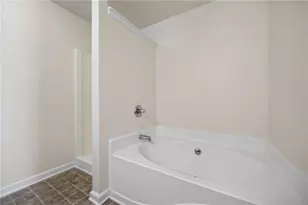 1951 Durwood Ln, Duluth, GA 30096 - Photo 25
