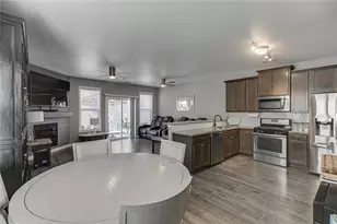 4694 Beacon Ridge Ln, Flowery Branch, GA 30542 - Photo 7