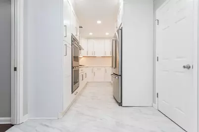 2914 Lenox Road NE #19, Atlanta, GA 30324 - Photo 5