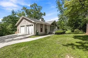 2780 Cold Springs Trail SW, Marietta, GA 30064 - Photo 3