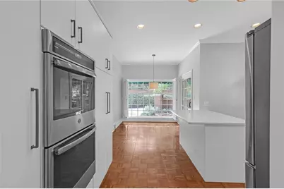 1430 Sheridan Walk NE, Atlanta, GA 30324 - Photo 17
