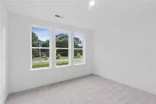 642 Memphis Dr, Scottdale, GA 30079 - Photo 11