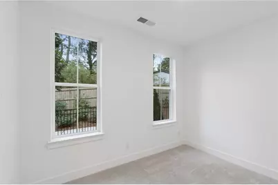 642 Memphis Drive, Scottdale, GA 30079 - Photo 17