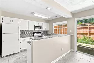 5557 Clover Rise Ln, Norcross, GA 30093 - Photo 9