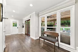 9875 La View Cir, Roswell, GA 30075 - Photo 17