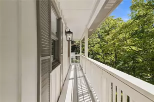 9875 La View Cir, Roswell, GA 30075 - Photo 31