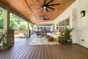 9875 La View Cir, Roswell, GA 30075 - Photo 7