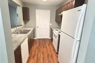 3101 Par Three Way, Lithonia, GA 30038 - Photo 9