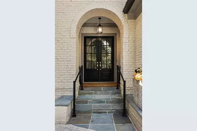 2872 Parkridge Drive NE, Atlanta, GA 30319 - Photo 11