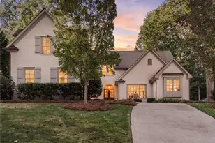 2872 Parkridge Dr NE, Atlanta, GA 30319 - Photo 1