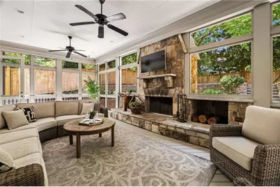 2872 Parkridge Drive NE, Atlanta, GA 30319 - Photo 7