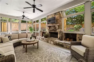 2872 Parkridge Dr NE, Atlanta, GA 30319 - Photo 7