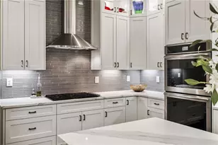 2872 Parkridge Dr NE, Atlanta, GA 30319 - Photo 17