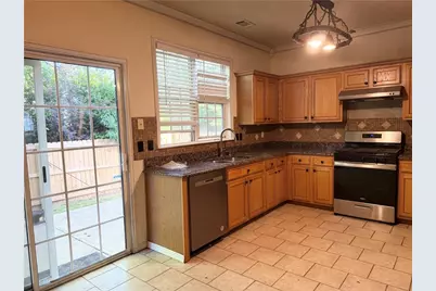 6460 Whirlaway Drive, Cumming, GA 30040 - Photo 5