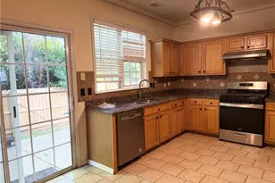 6460 Whirlaway Dr, Cumming, GA 30040 - Photo 5