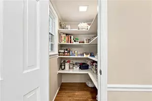 2569 Chimney Springs Dr, Marietta, GA 30062 - Photo 19