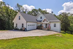 449 Captains Ct, Clarkesville, GA 30523 - Photo 5