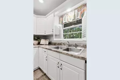 858 River Forest Run, Cleveland, GA 30528 - Photo 11
