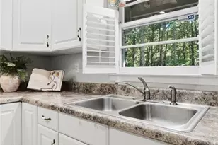 858 River Forest Run, Cleveland, GA 30528 - Photo 11