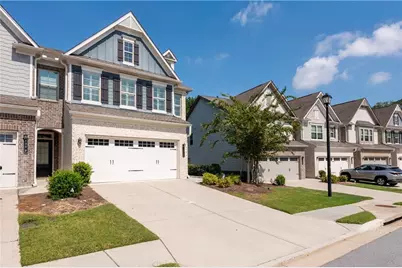6388 Lanier Harbor Landing, Buford, GA 30518 - Photo 3