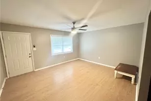 6321 Raymond Terrace, Union City, GA 30291 - Photo 5