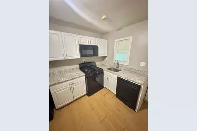 6321 Raymond Terrace, Union City, GA 30291 - Photo 3