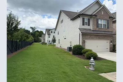 8540 Andrast Alley, Suwanee, GA 30024 - Photo 5