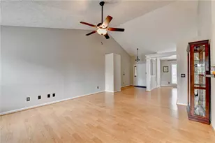 5810 Tallantworth Crossing, Cumming, GA 30040 - Photo 17