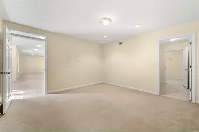 1251 Irwin Lake Way, Marietta, GA 30064 - Photo 21