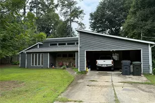 71 Holt Rd NE, Marietta, GA 30068 - Photo 1