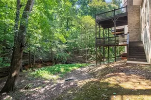 2045 River Falls Dr, Roswell, GA 30076 - Photo 47