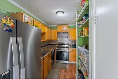 2523 Bradford Square NE, Atlanta, GA 30345 - Photo 9